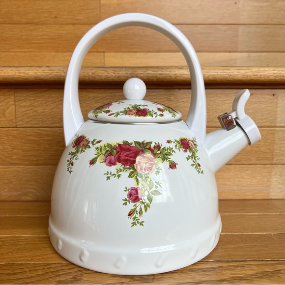 New 5.5" ROYAL ALBERT Old Country Roses Enamel Kettle Teakettle with Whistle - Picture 1 of 14